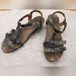 Taos Wanderer Wedge - Size 41